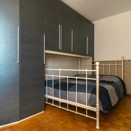 Te Vojo Ben -furnished Flat- サンタ・マリーア・ディ・サーラ