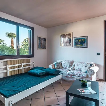 Te Vojo Ben -furnished Flat- דירה