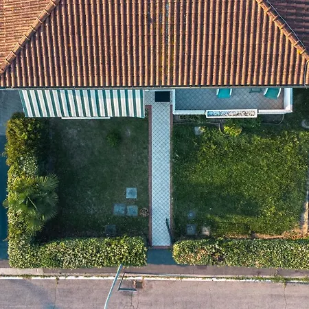 公寓 Te Vojo Ben -furnished Flat- 圣马里亚迪萨拉